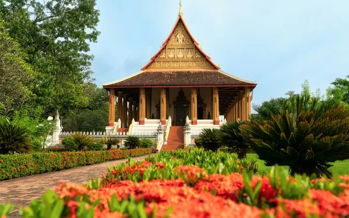 ทัวร์ลาวพร้อมคนขับ